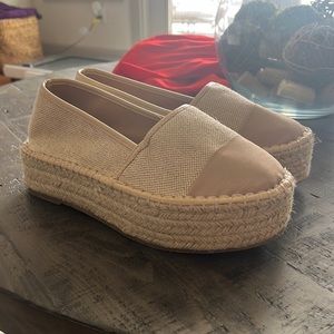 NBW platform espadrilles sz 7